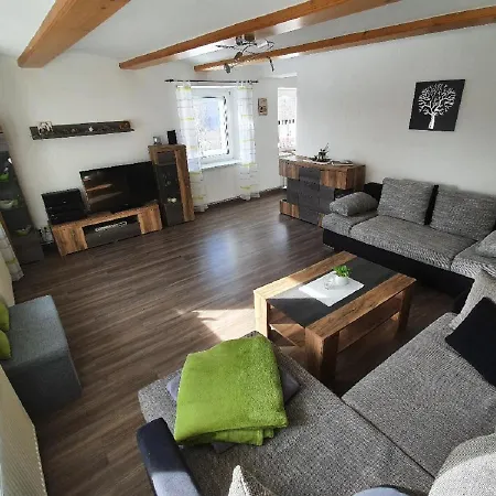 Dersch Apartament *